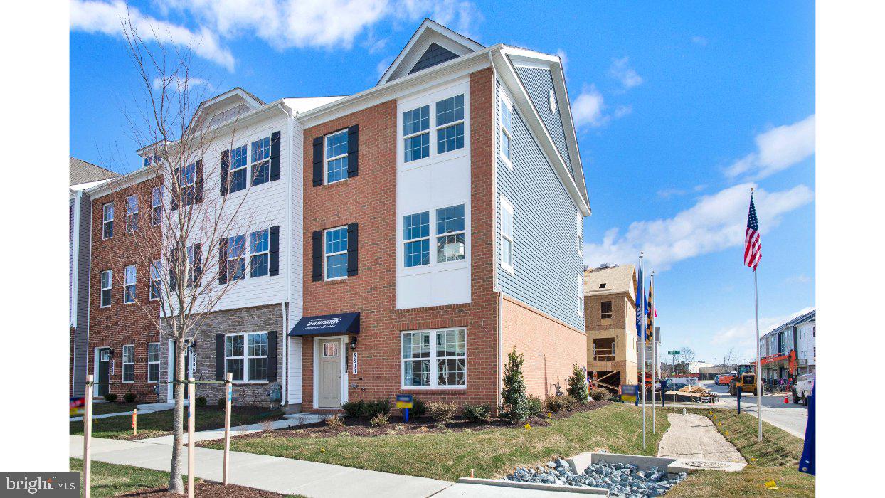 WOODYARD - Residential