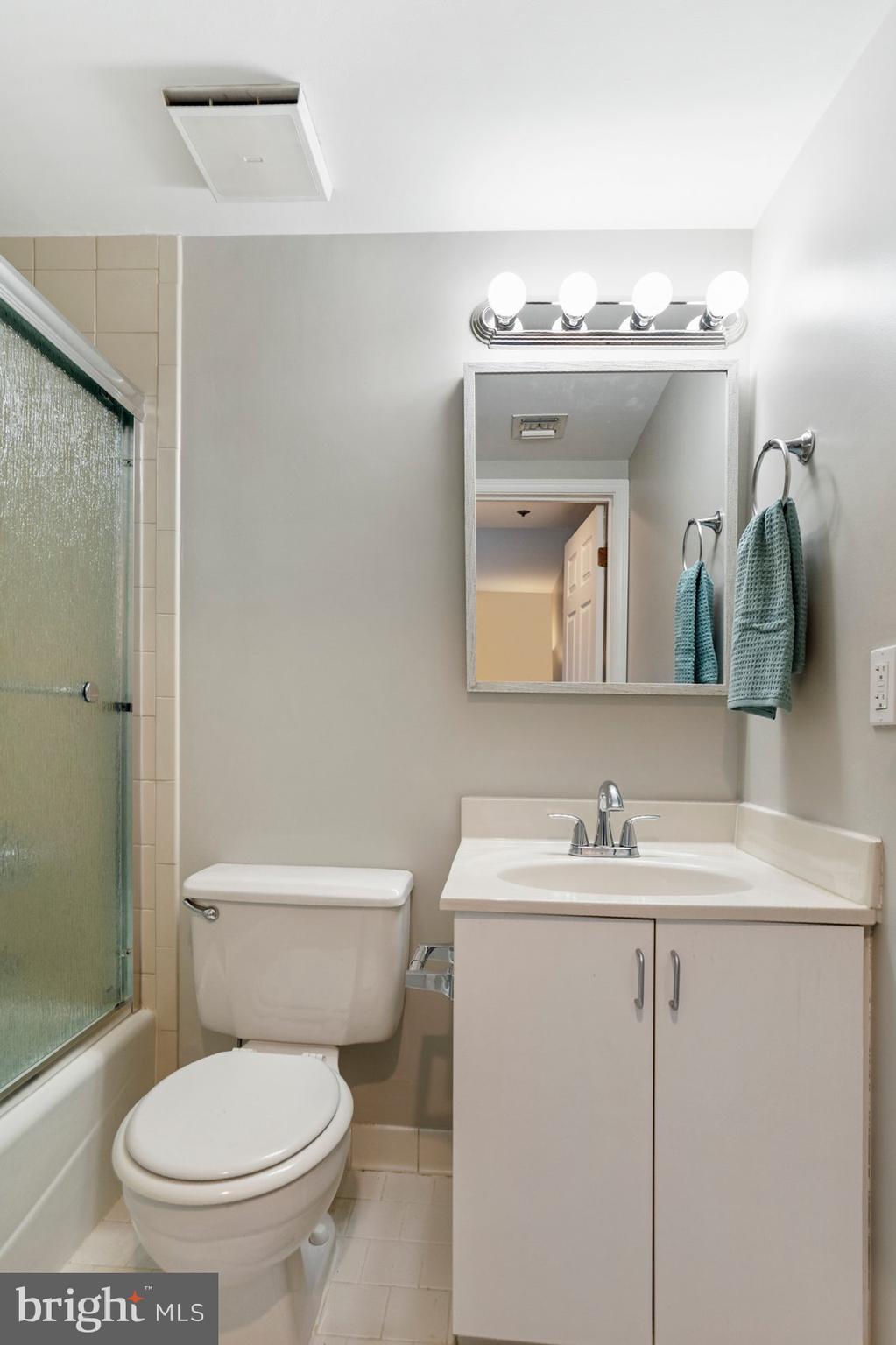 FEDERAL HILL HISTORIC DISTRICT - Residential Lease