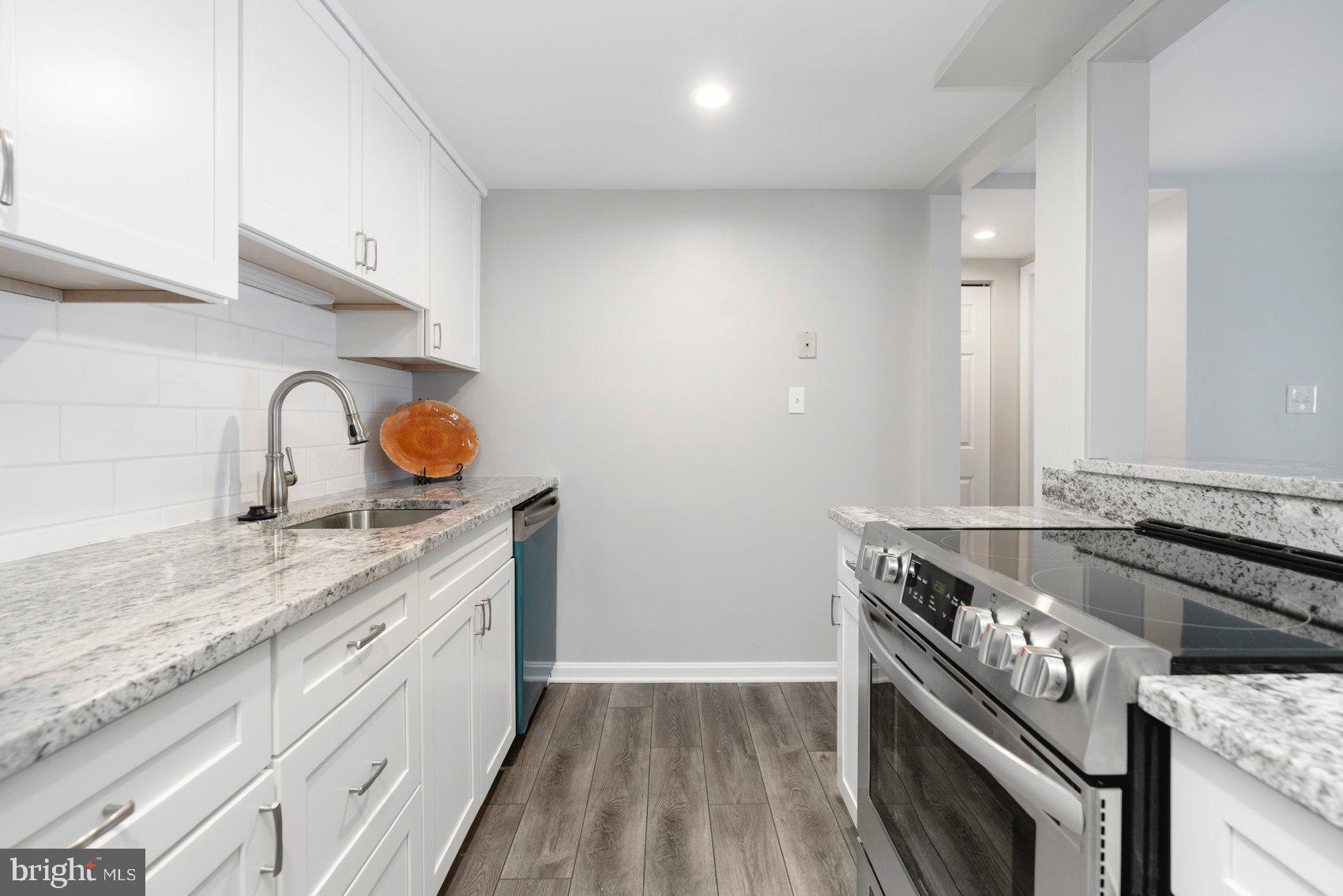 FEDERAL HILL HISTORIC DISTRICT - Residential Lease