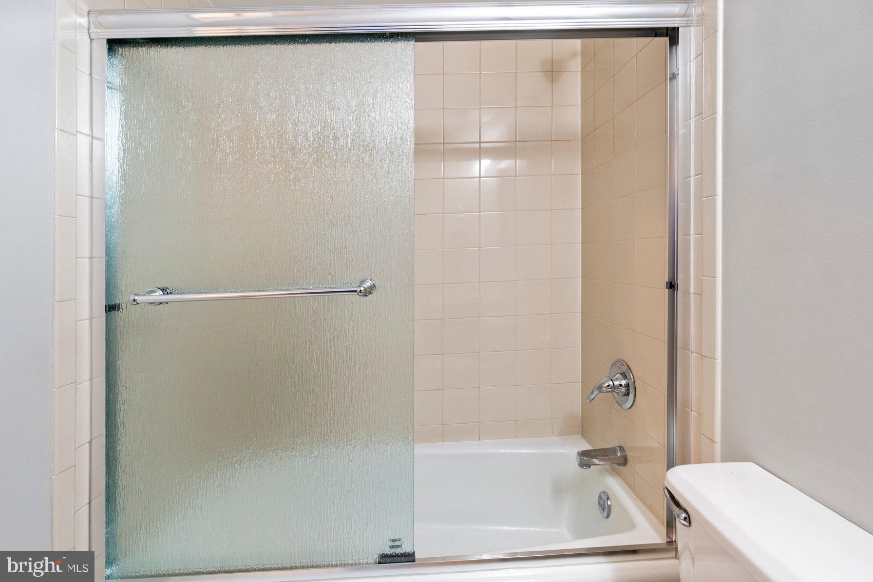 FEDERAL HILL HISTORIC DISTRICT - Residential Lease