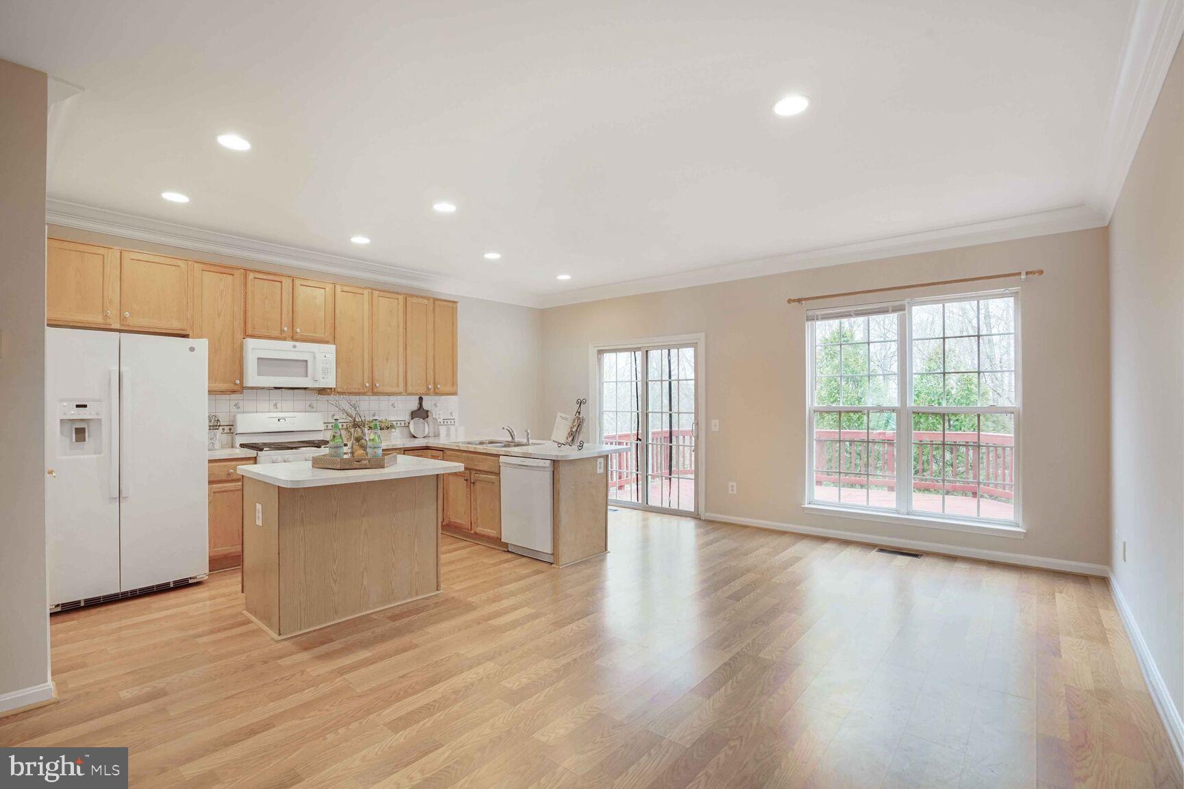 WEXFORD VILLAGE - Residential