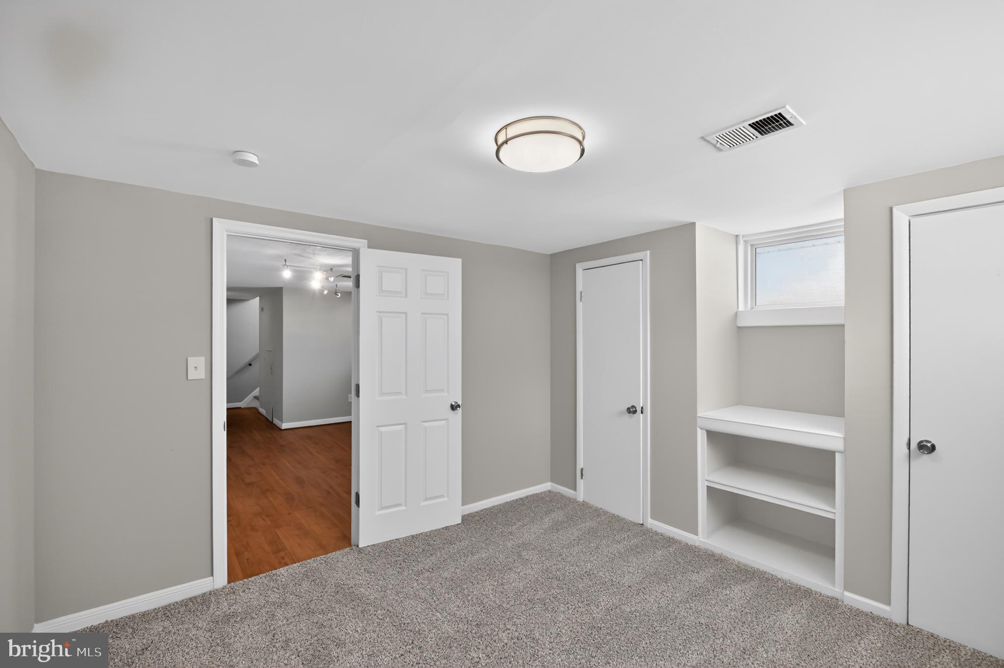 POHICK ESTATES - Residential