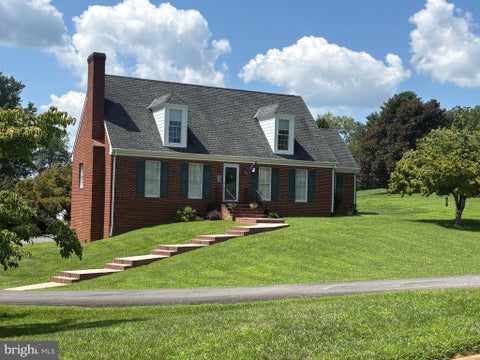 Homes For Sale - 215 Boxley Lane<br/> ORANGE, VA 22960