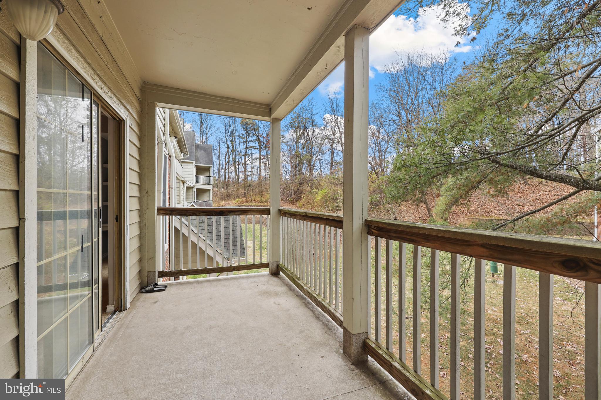 PENDERBROOK SQUARE CONDOMINIUMS - Residential