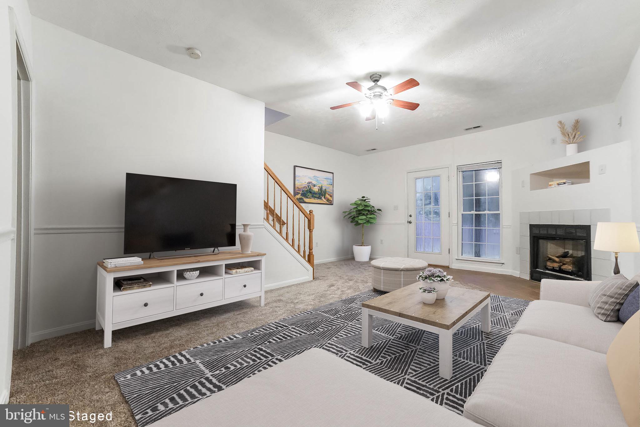 HICKORY HILLS - Residential