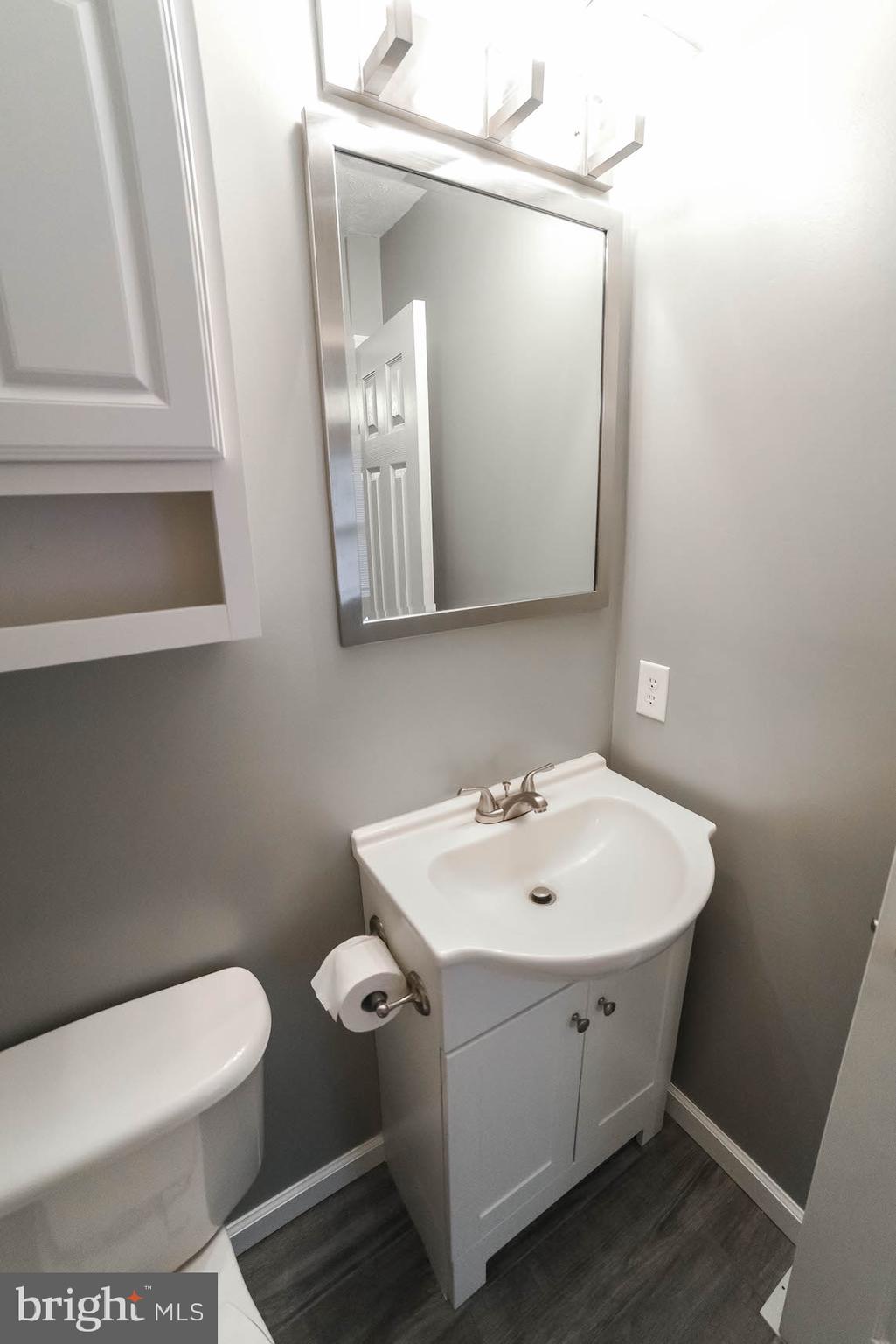 HICKORY HILLS - Residential