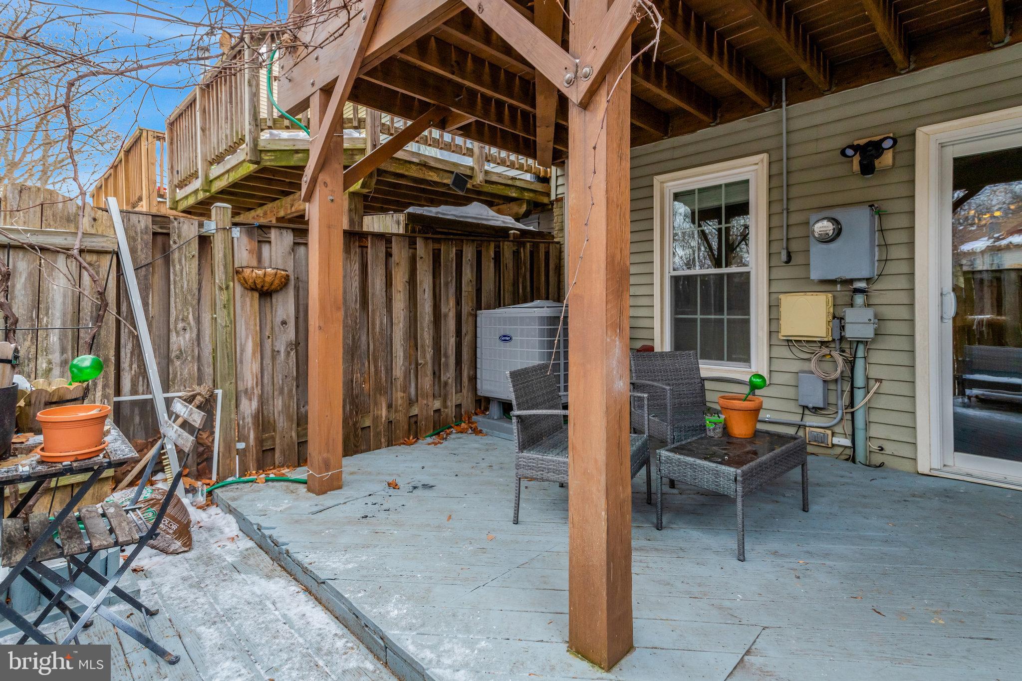 SPRINGFIELD OAKS - Residential