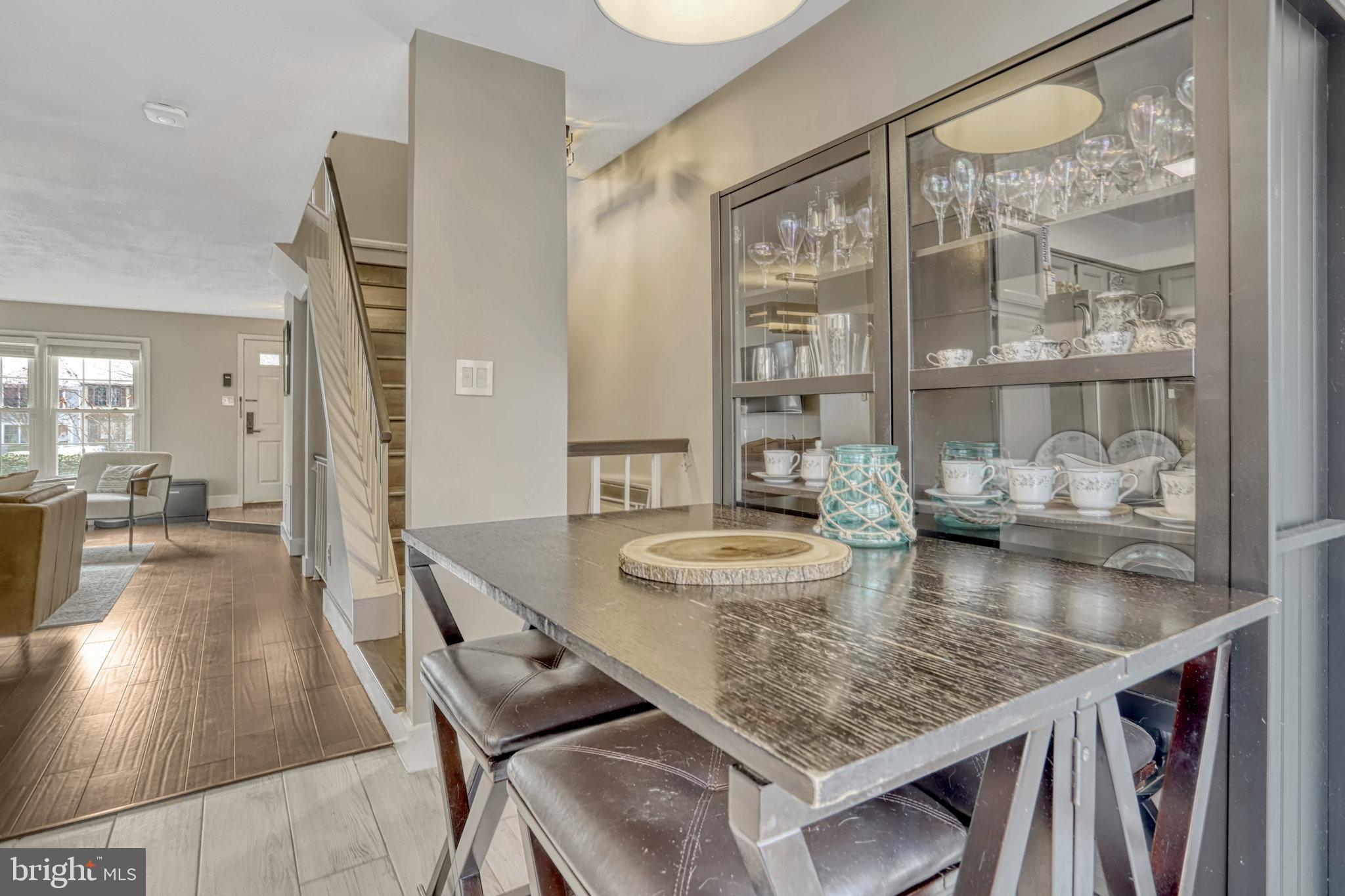 SPRINGFIELD OAKS - Residential