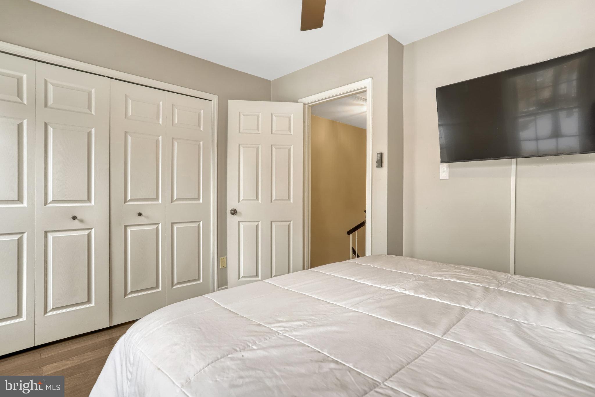 SPRINGFIELD OAKS - Residential