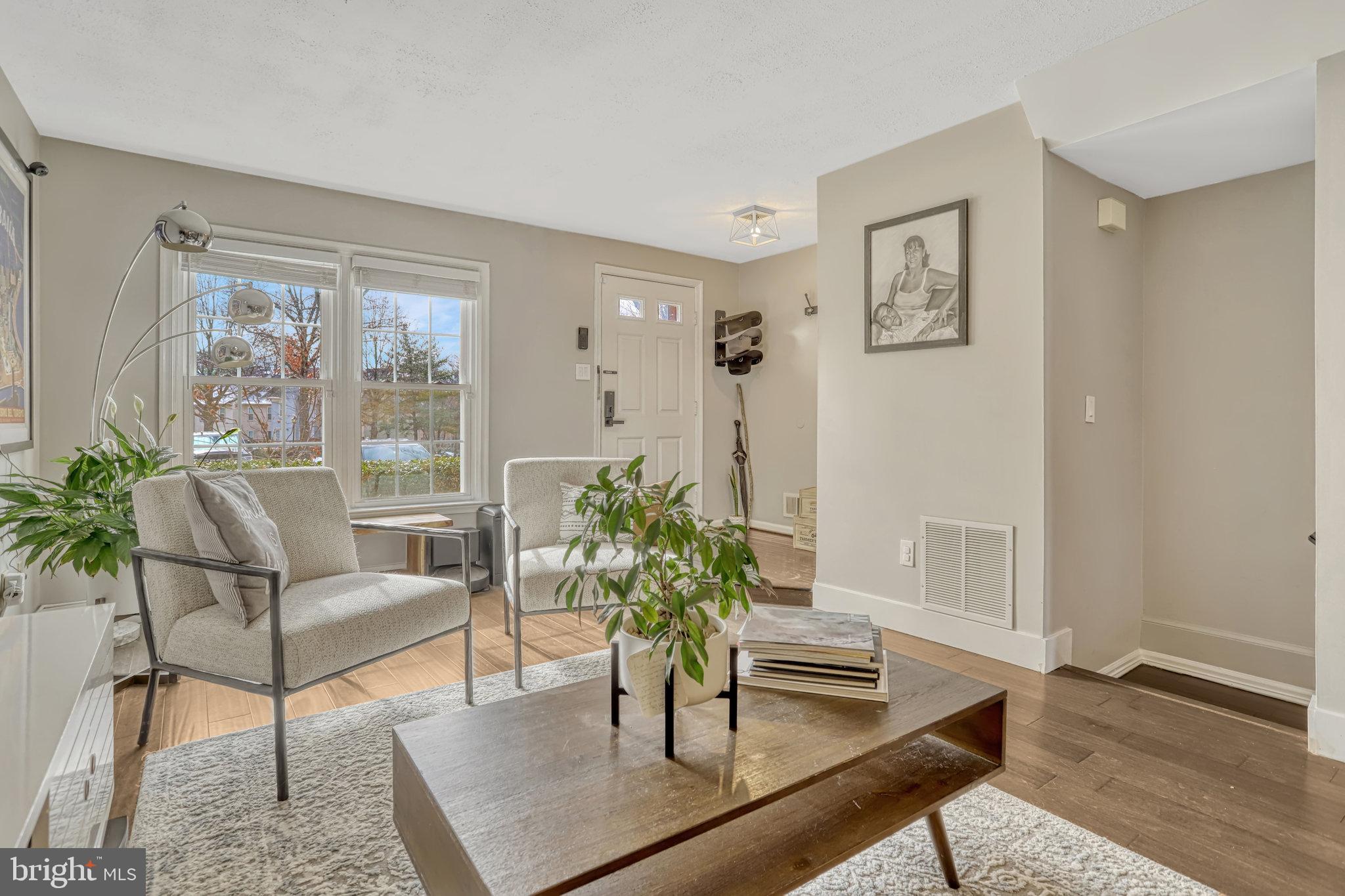 SPRINGFIELD OAKS - Residential