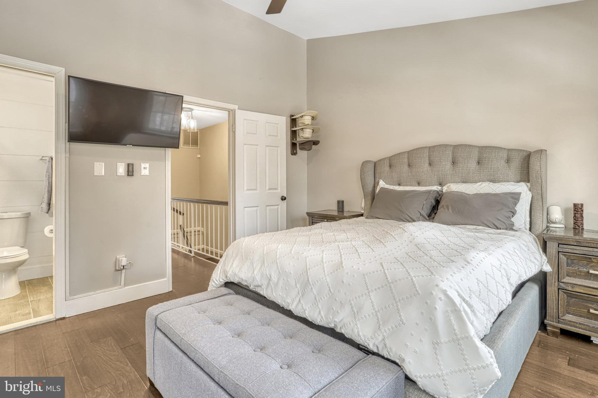 SPRINGFIELD OAKS - Residential