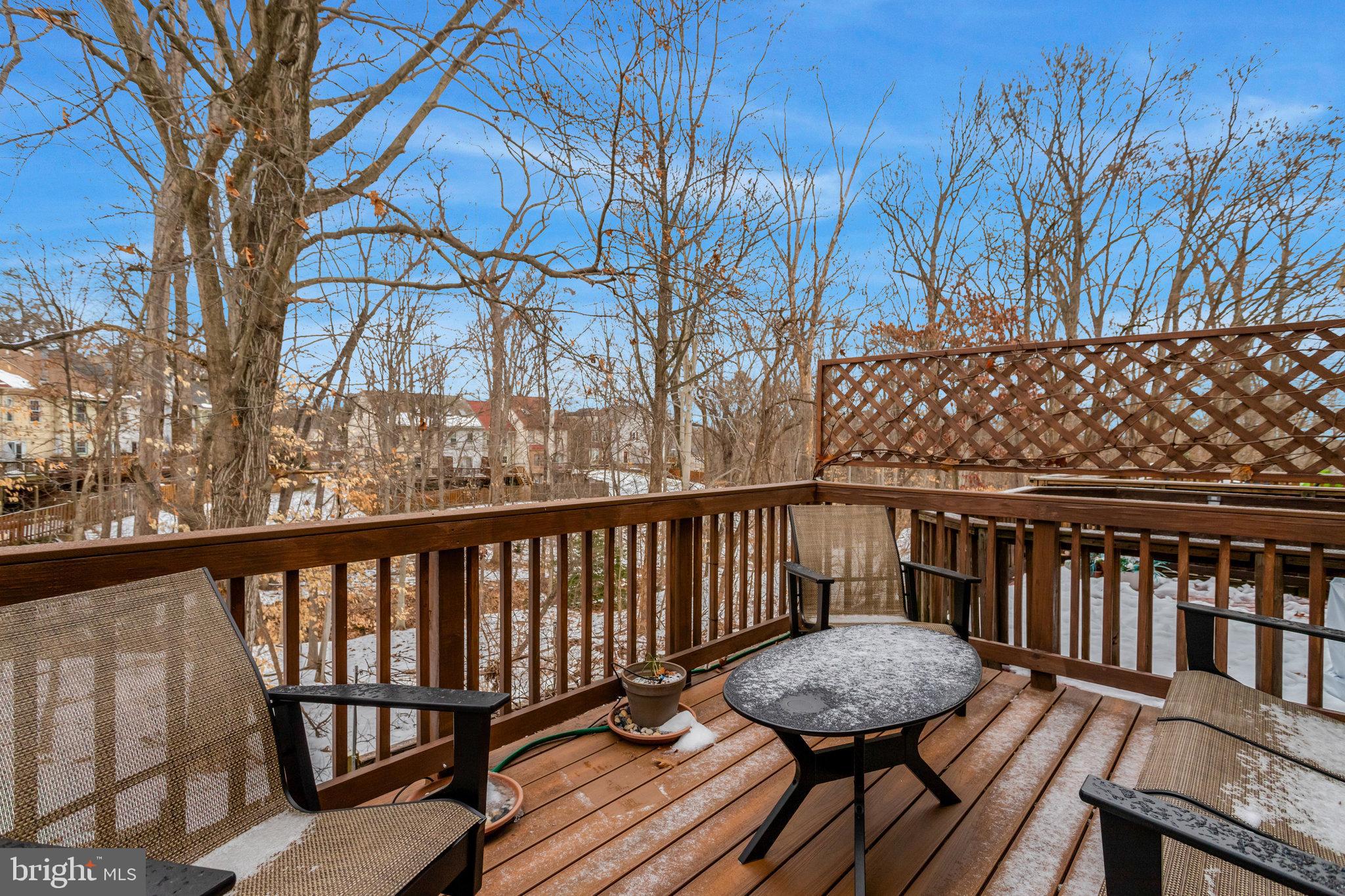 SPRINGFIELD OAKS - Residential