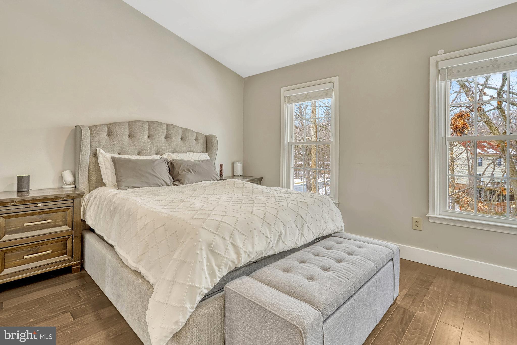 SPRINGFIELD OAKS - Residential