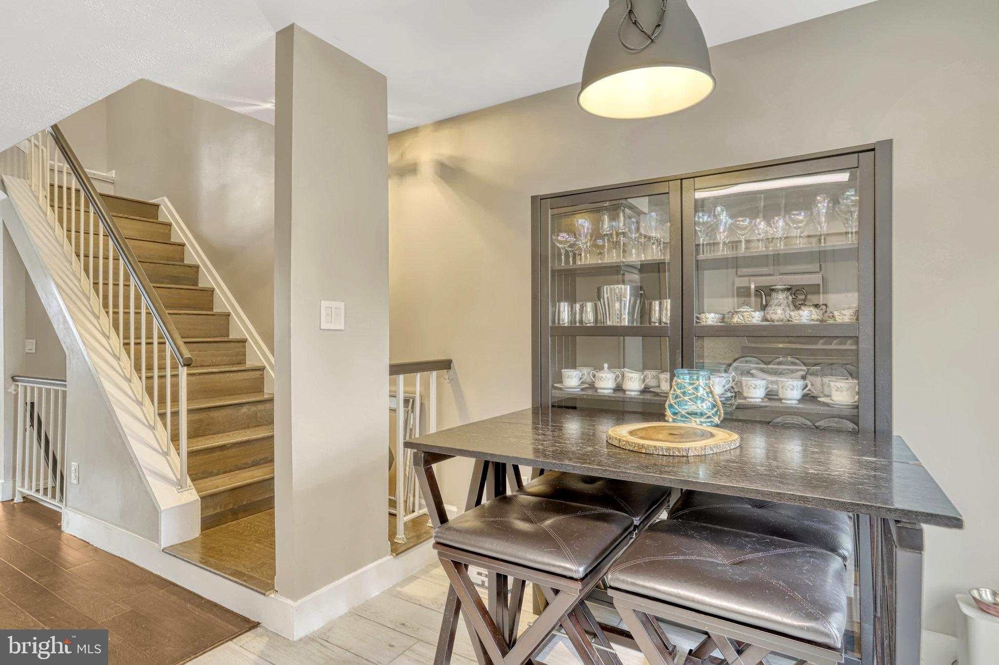 SPRINGFIELD OAKS - Residential