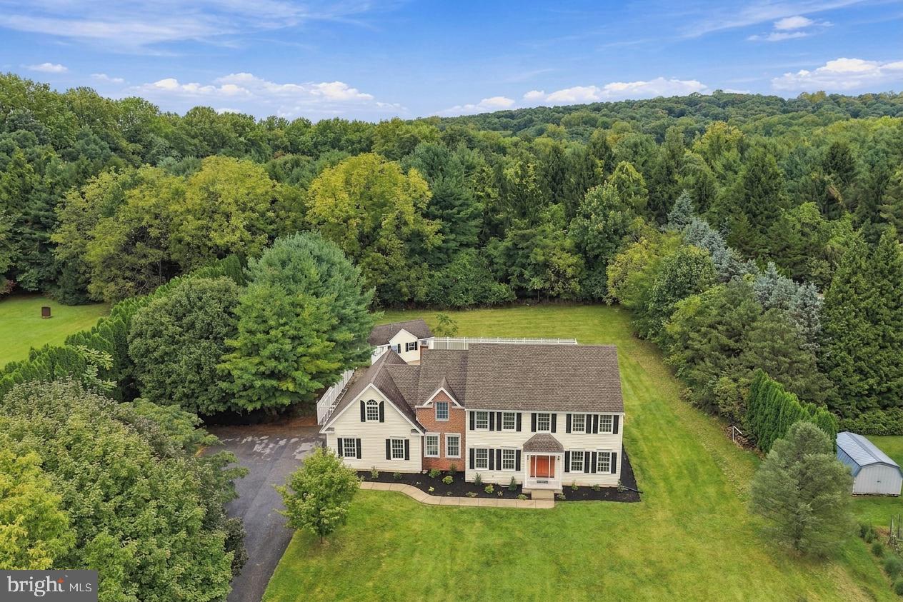 4 SCHOOLHOUSE LANE