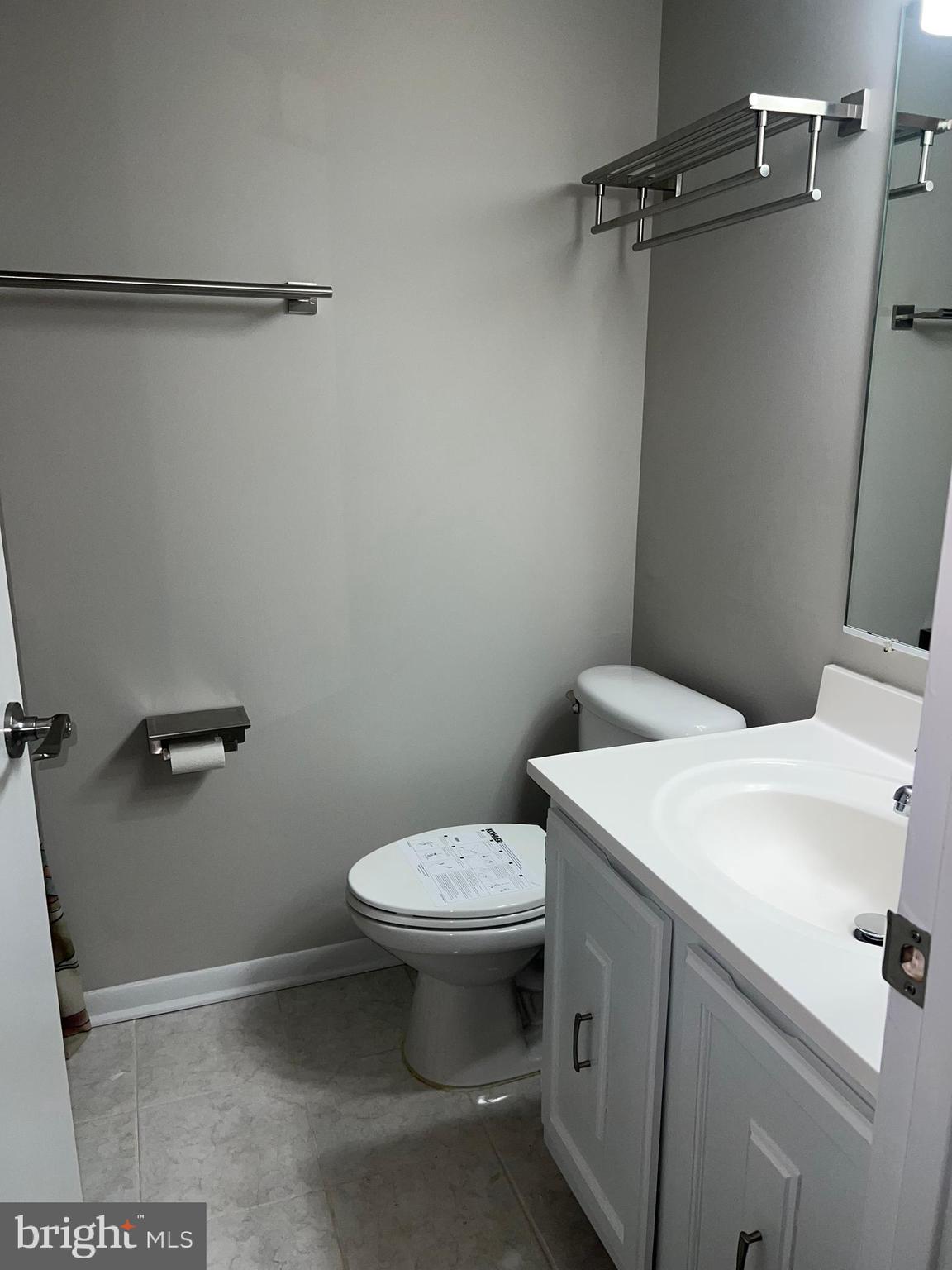 LEISURE WORLD - Residential