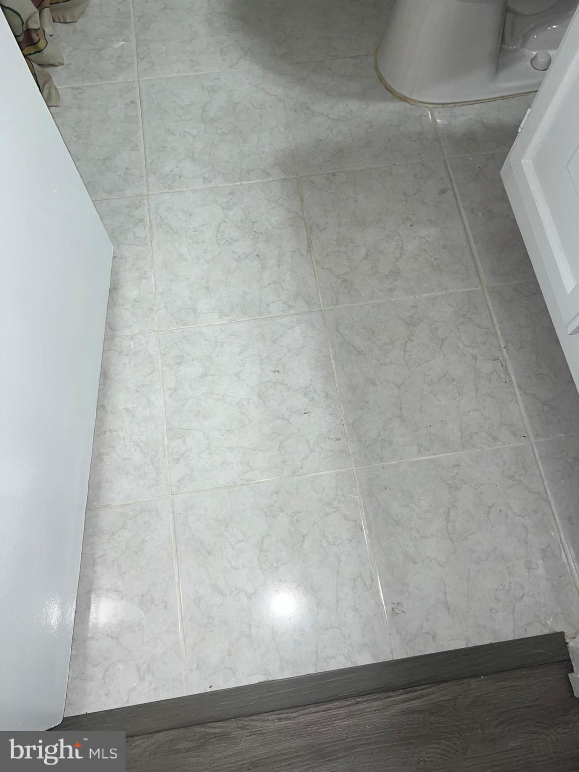 LEISURE WORLD - Residential