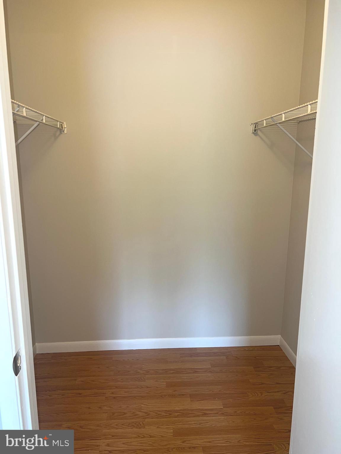 LEISURE WORLD - Residential