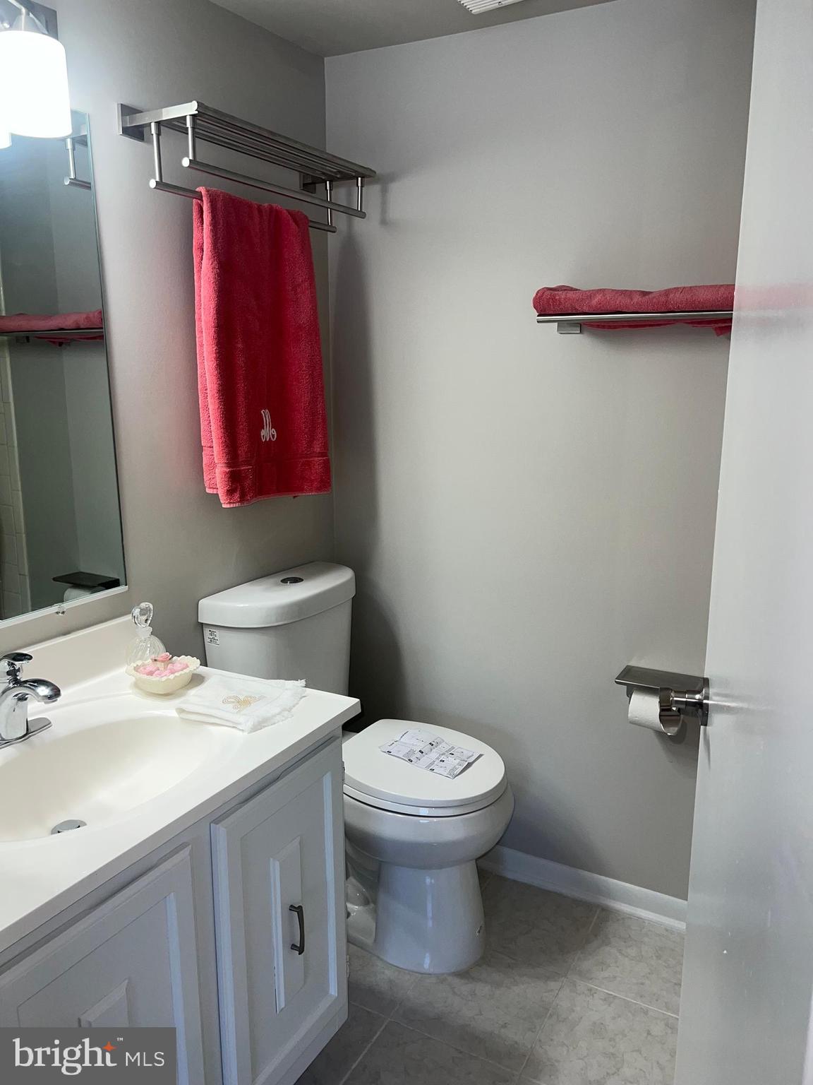 LEISURE WORLD - Residential
