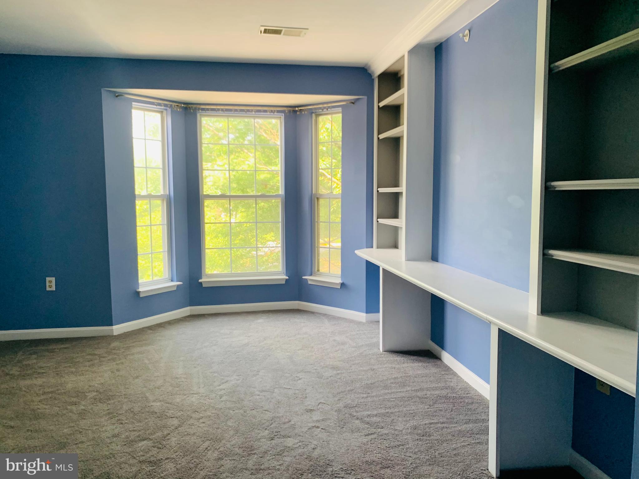 SILVERBROOK WOOD - Residential