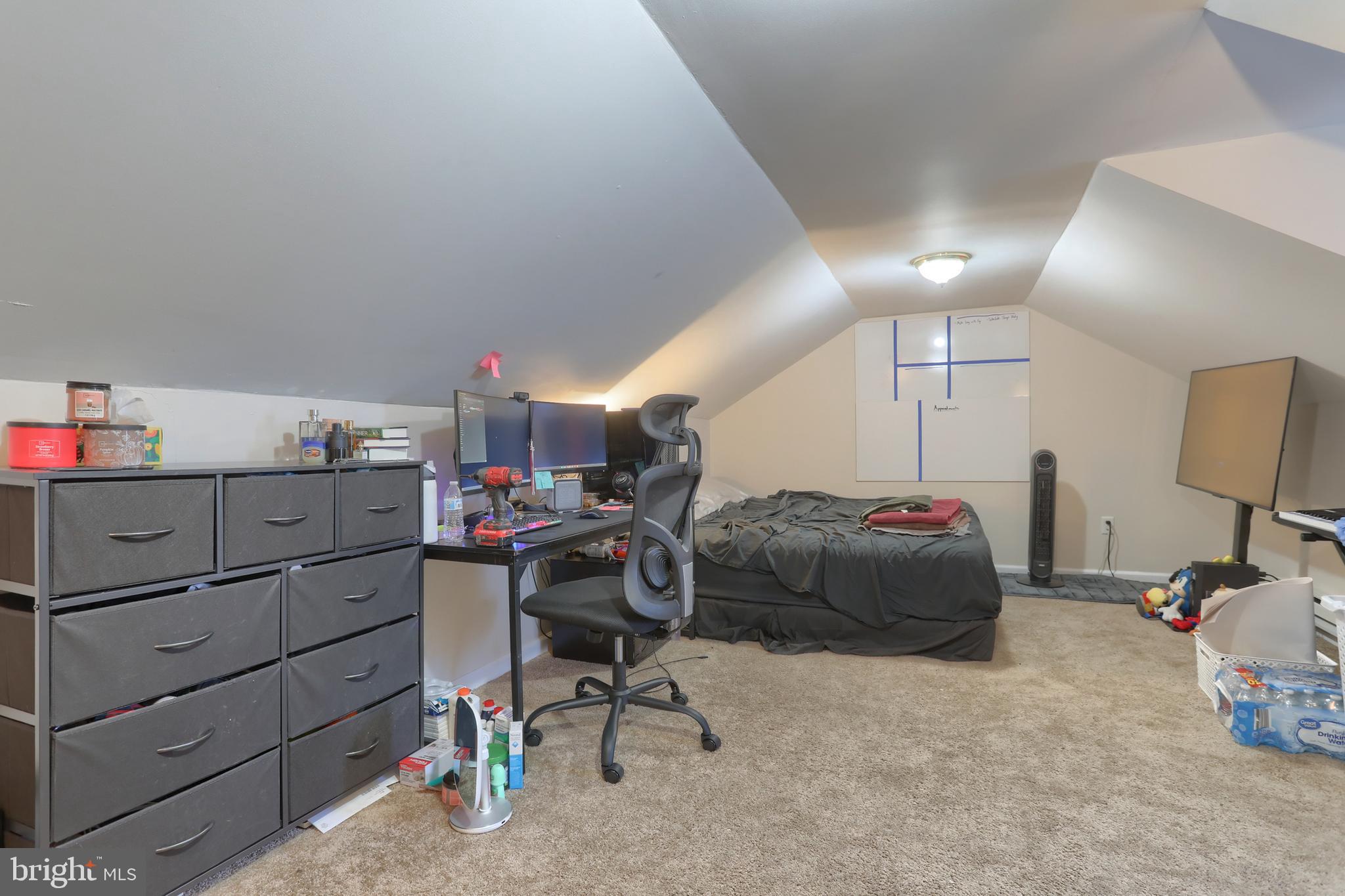 2 WARD - Residential