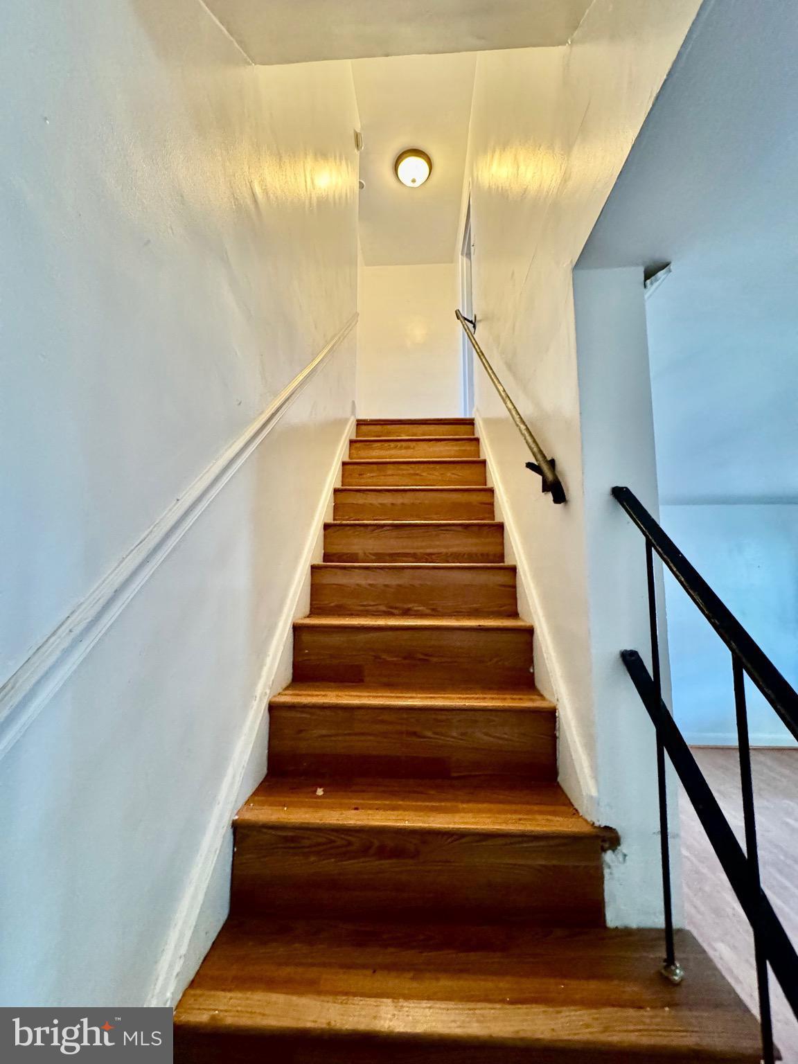 PERRING LOCH - Residential