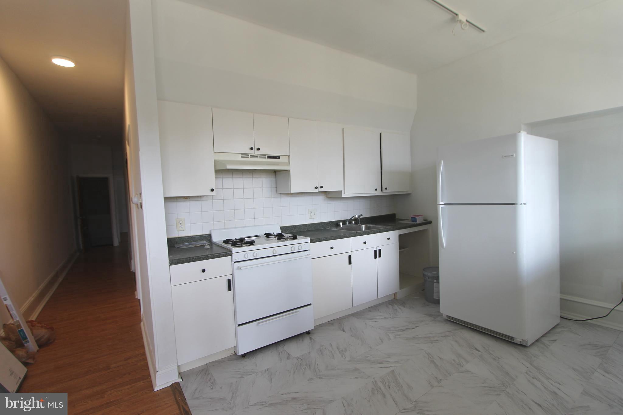 GERMANTOWN (WEST) - Residential Lease