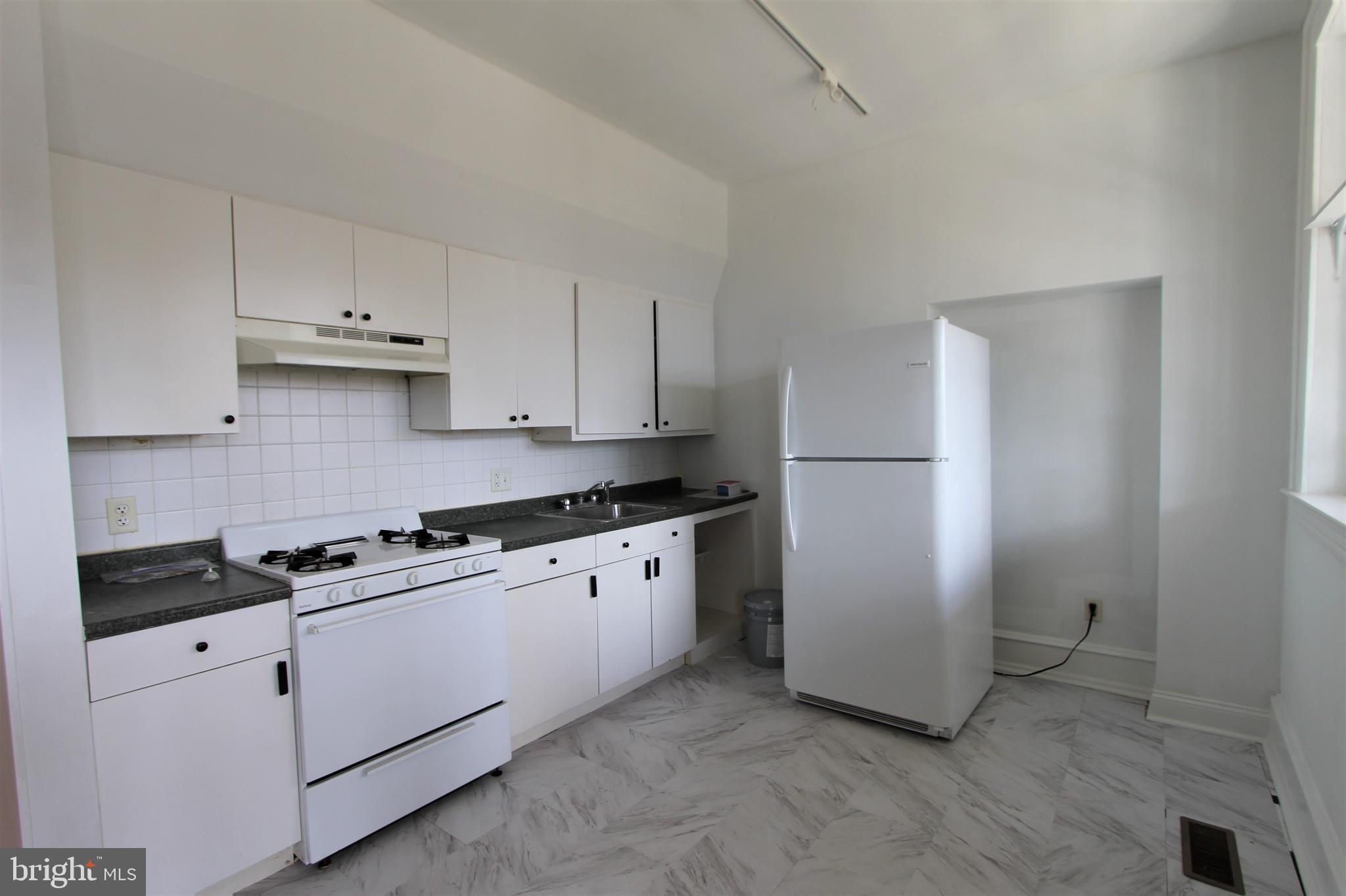 GERMANTOWN (WEST) - Residential Lease