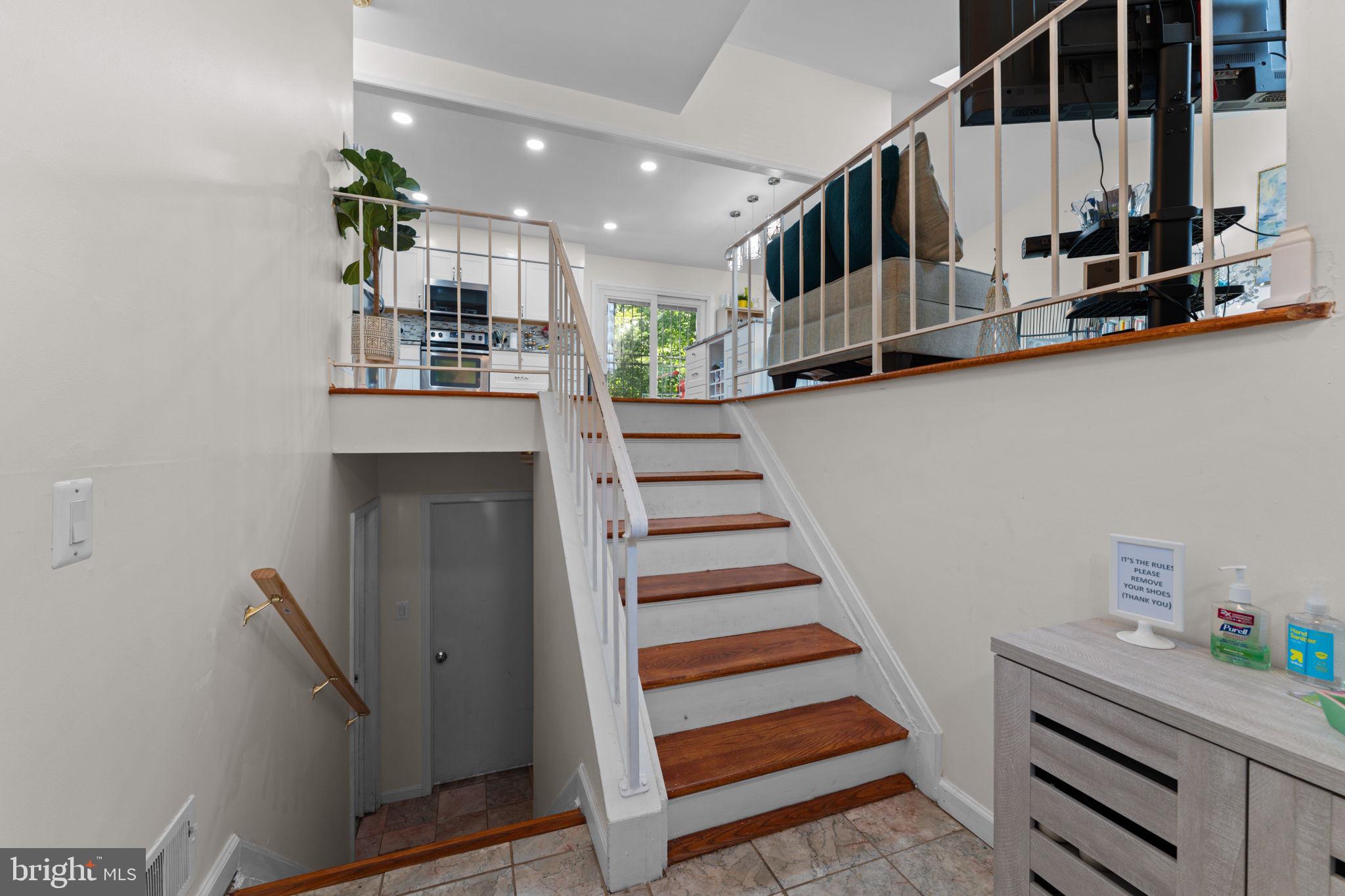 903 CASCADE DRIVE
