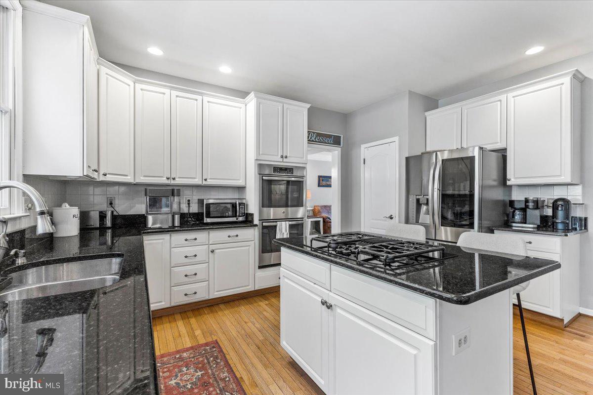 MILL RUN - Residential