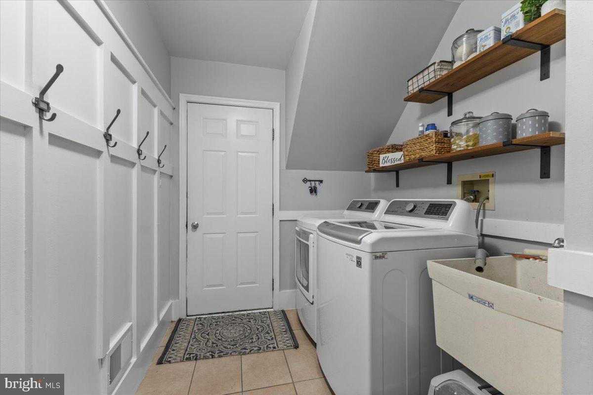 MILL RUN - Residential