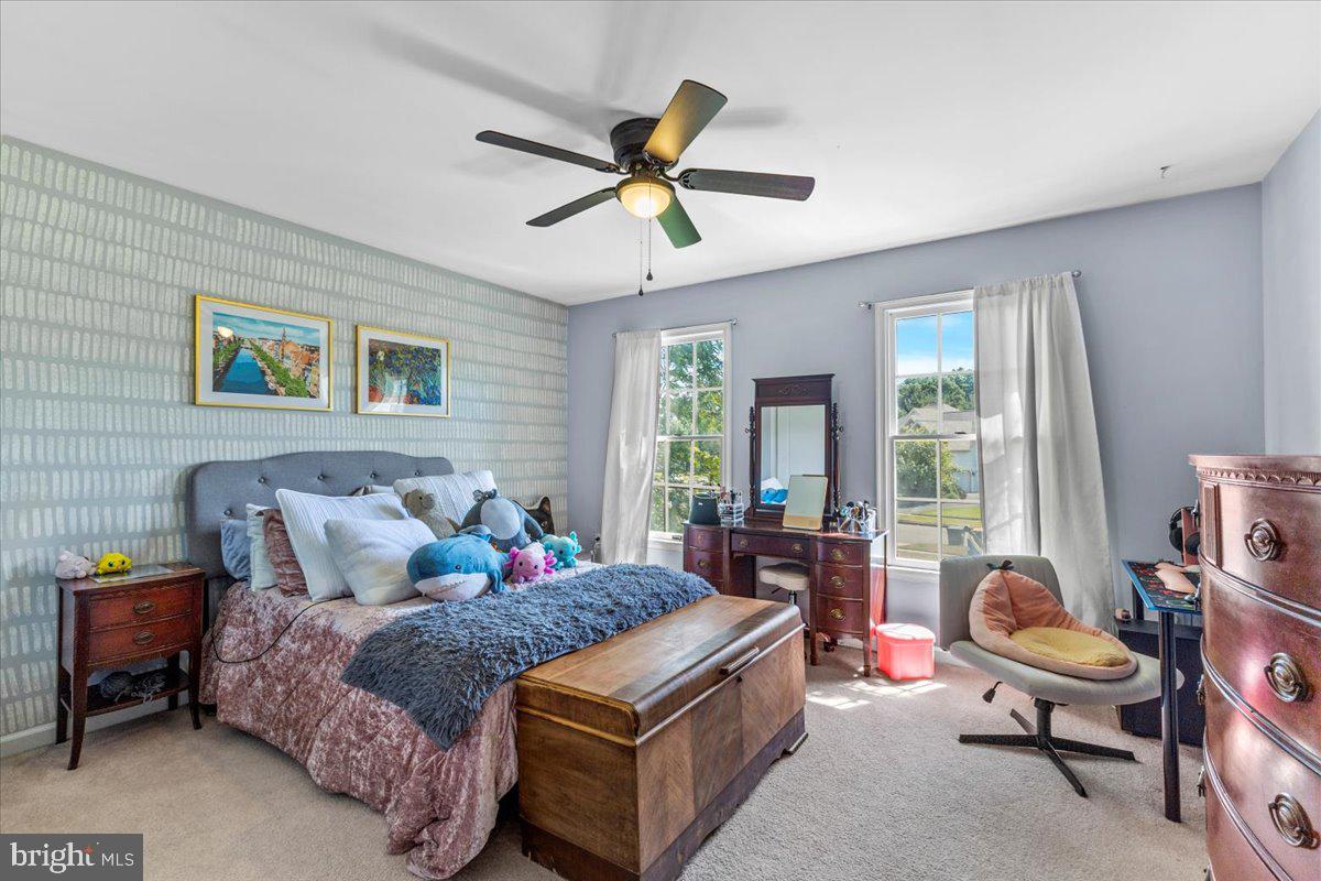 MILL RUN - Residential