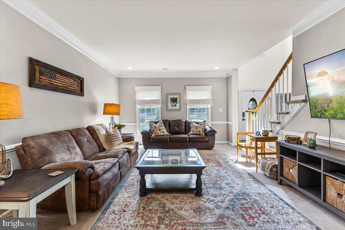 MILL RUN - Residential