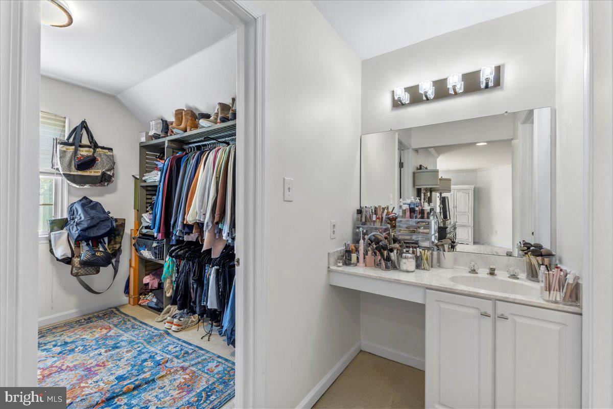 MILL RUN - Residential