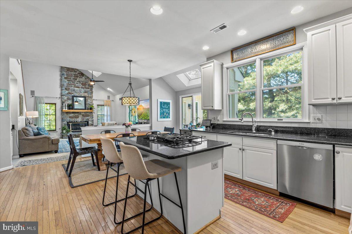 MILL RUN - Residential