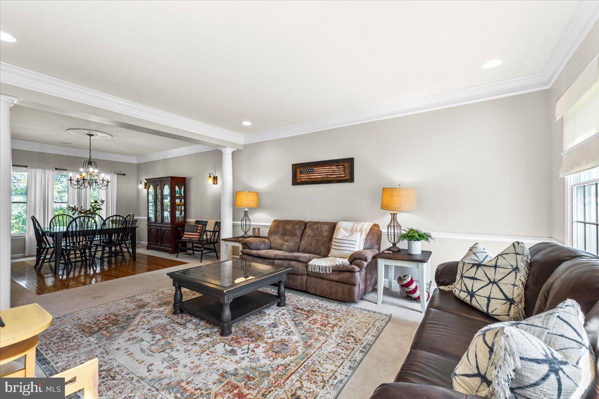 MILL RUN - Residential