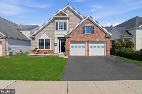 Photo of 12 Cardinalflower Lane, PRINCETON JUNCTION, NJ 08550 (MLS # NJME2074622)