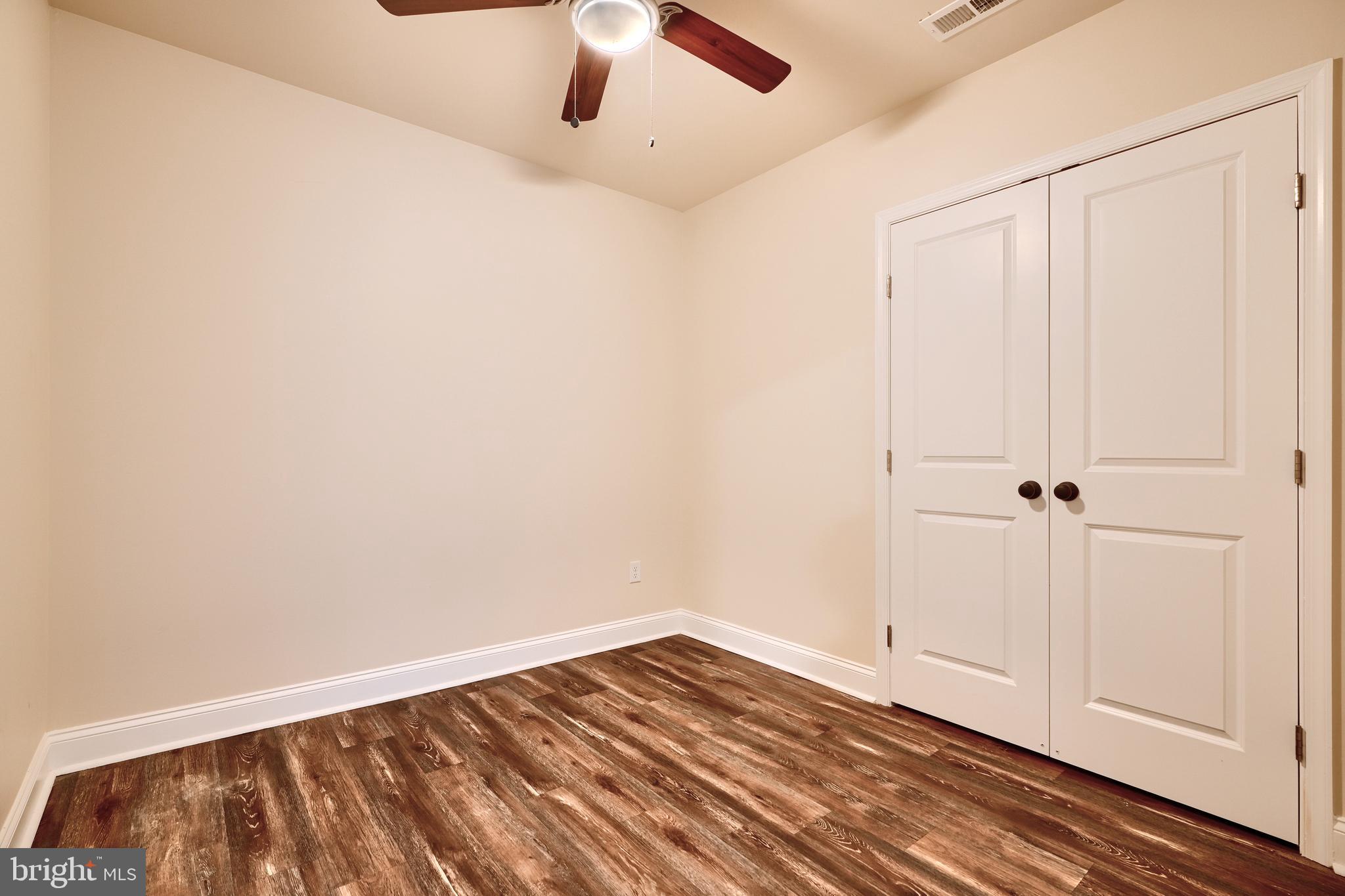 HIGHLANDTOWN - Residential