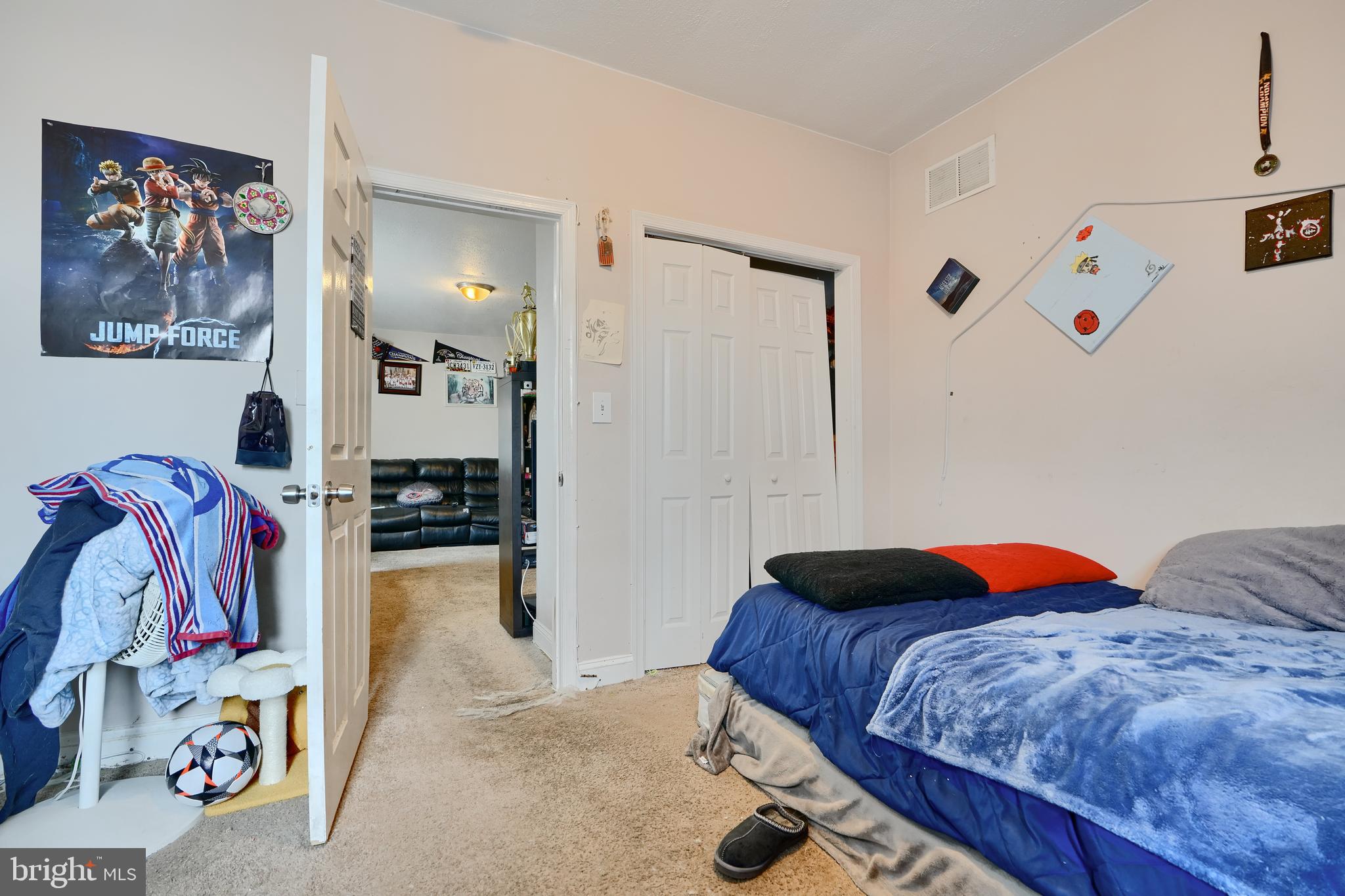 HIGHLANDTOWN - Residential
