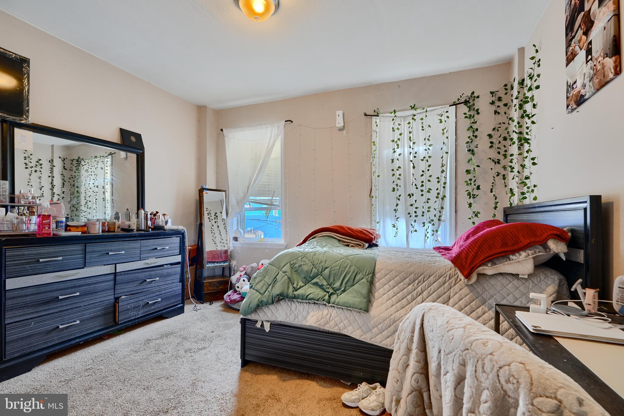 HIGHLANDTOWN - Residential