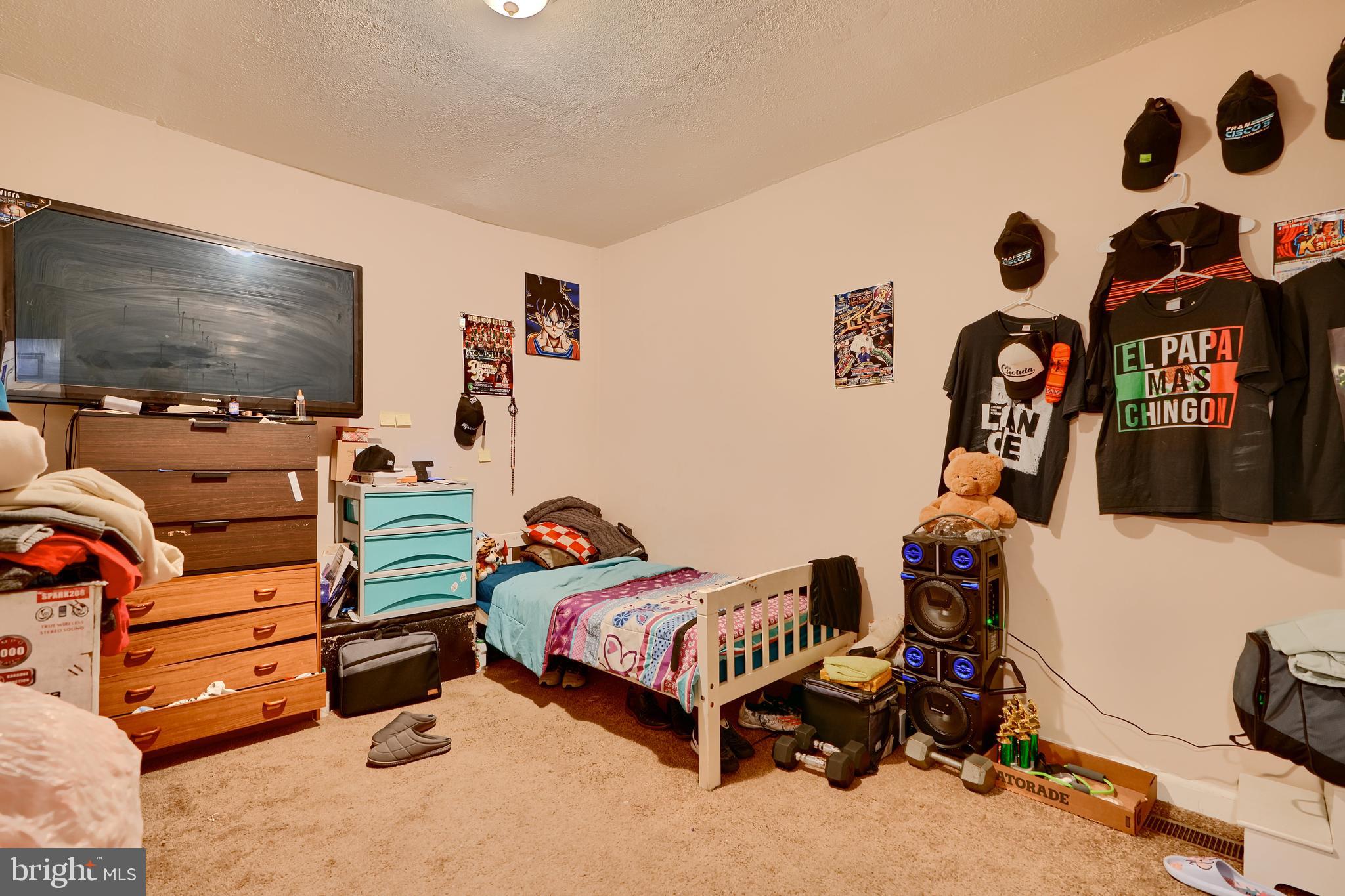 HIGHLANDTOWN - Residential