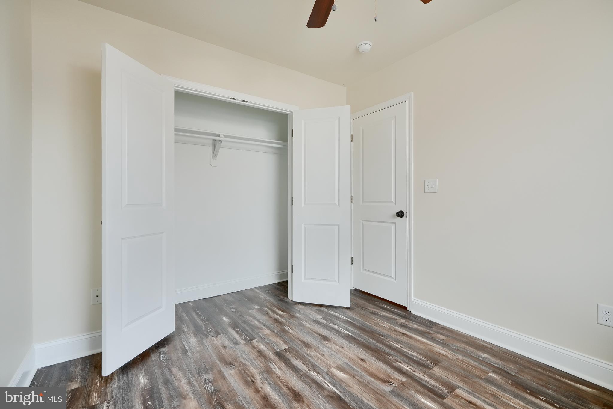 HIGHLANDTOWN - Residential