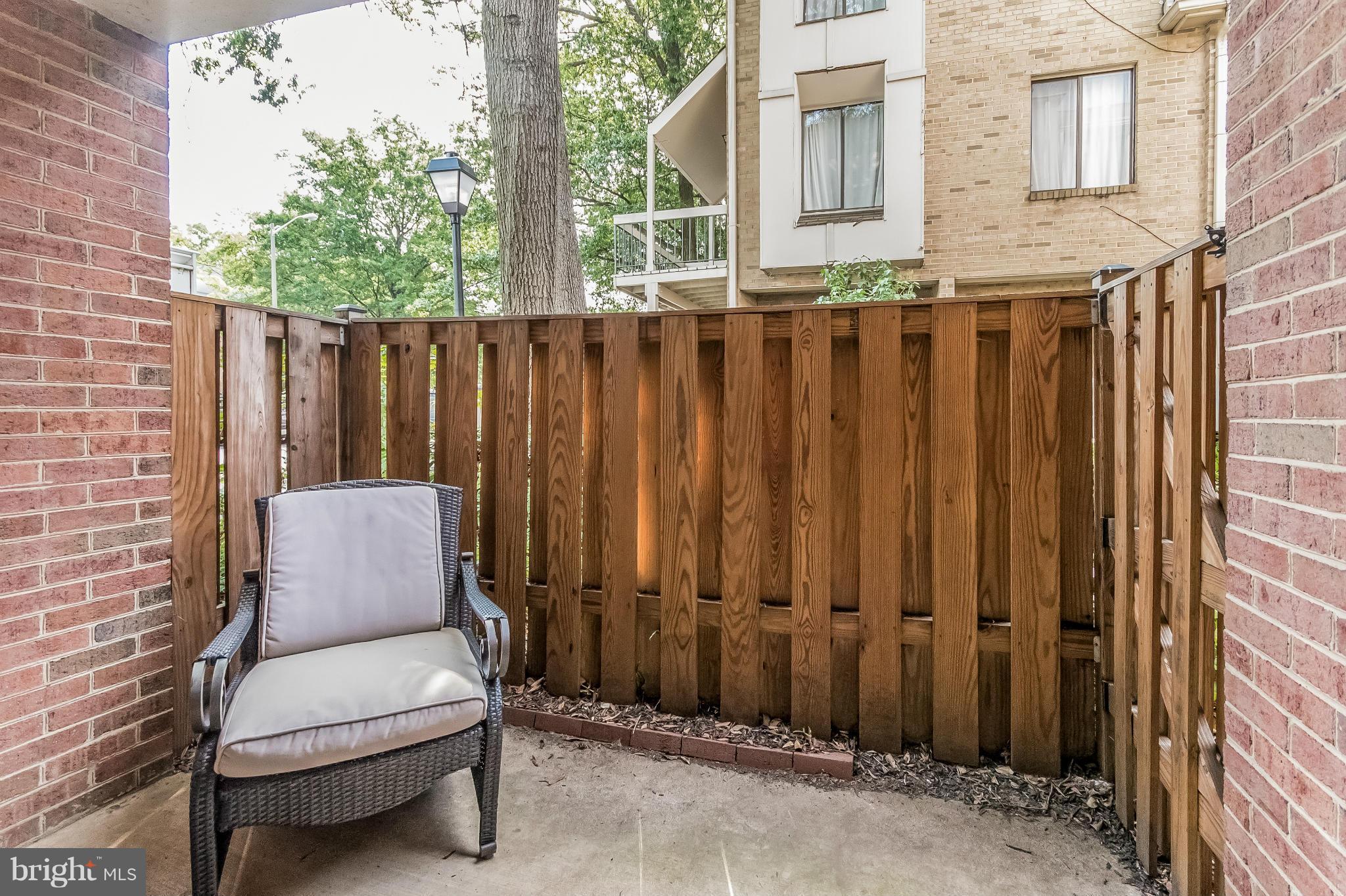 BEVERLY HILLS - Residential