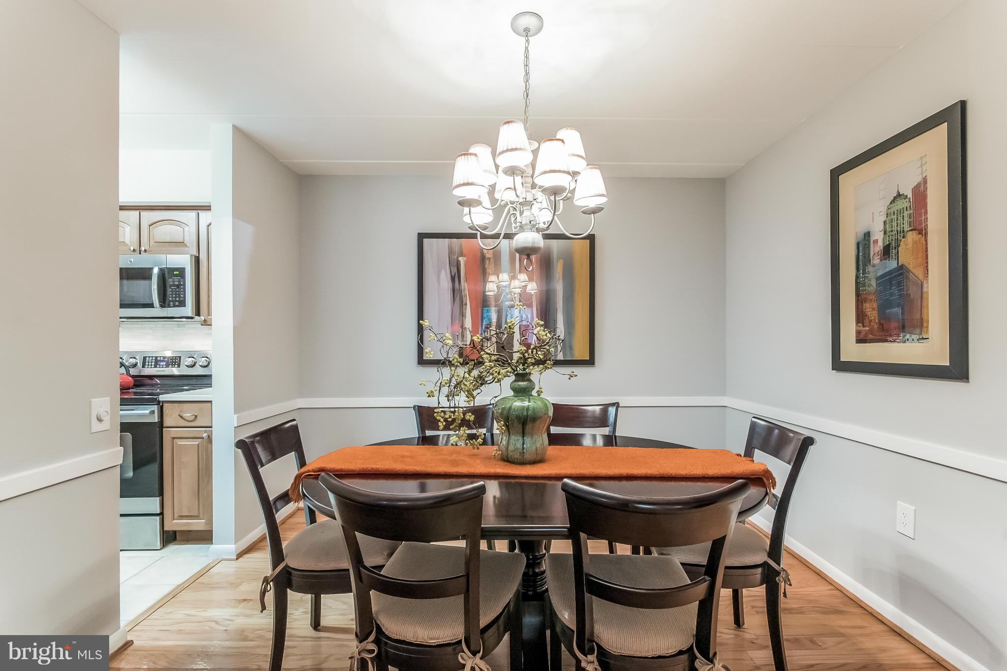 BEVERLY HILLS - Residential