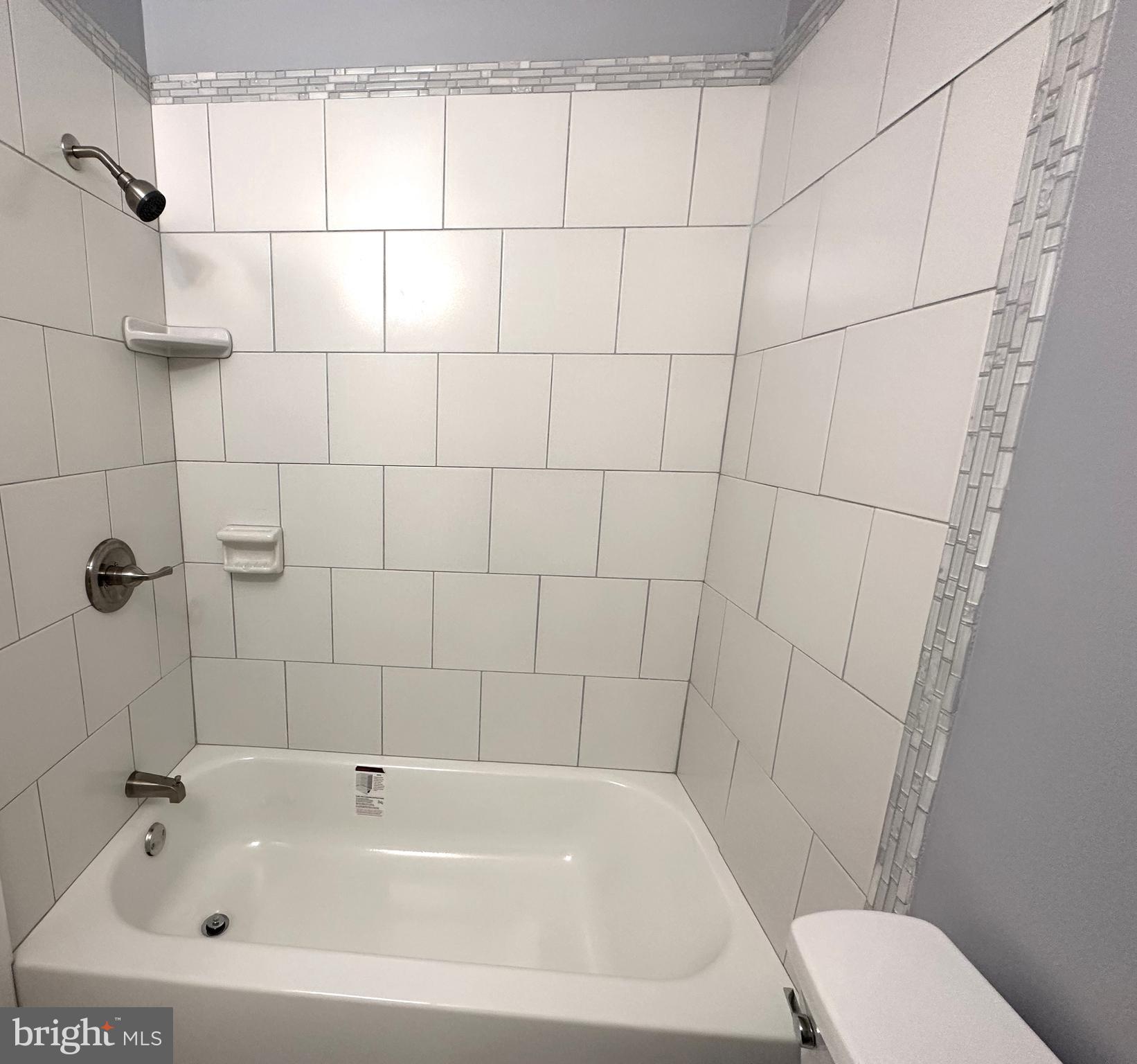 FOREST KNOLLS - Residential