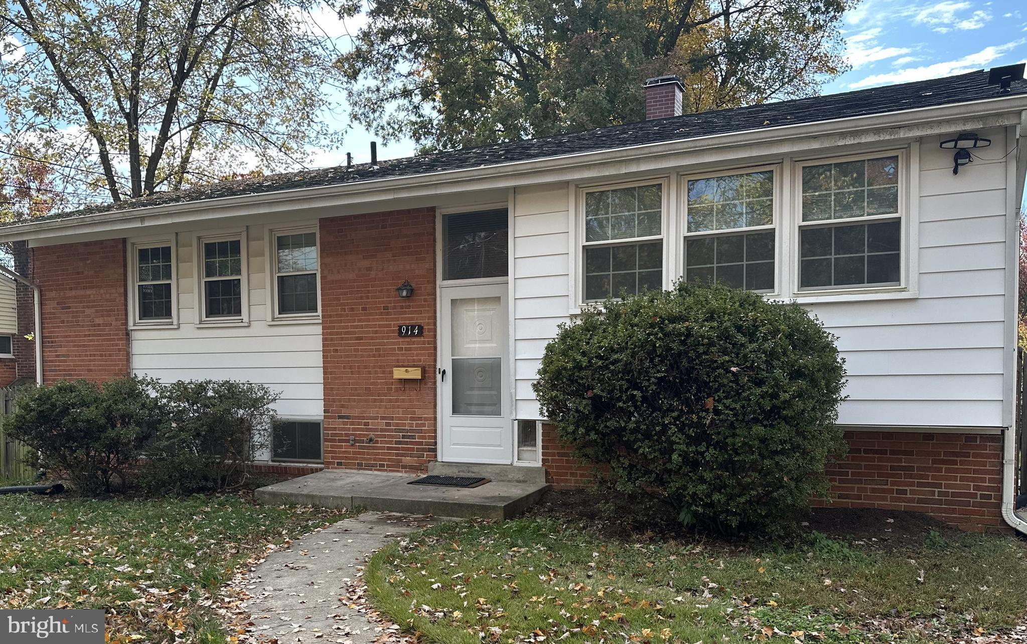 FOREST KNOLLS - Residential