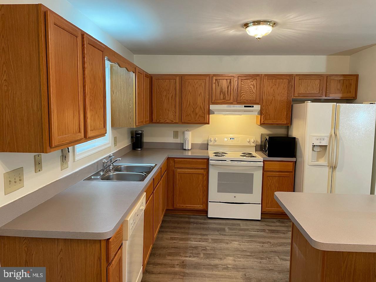 FOREST HEIGHTS - Residential