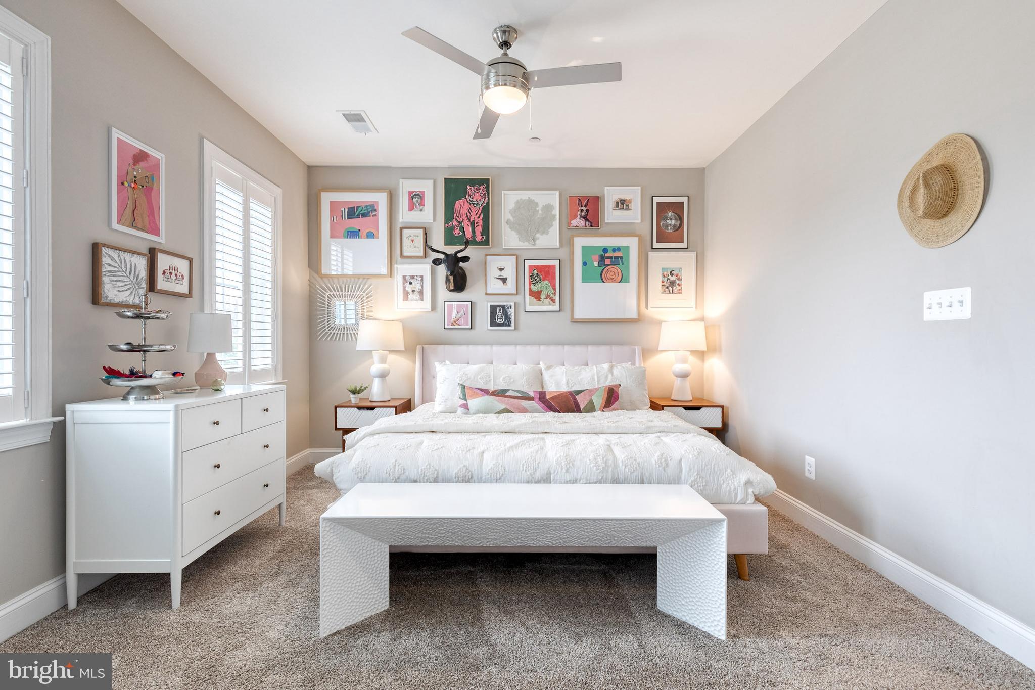 BRIAR KNOLL - Residential