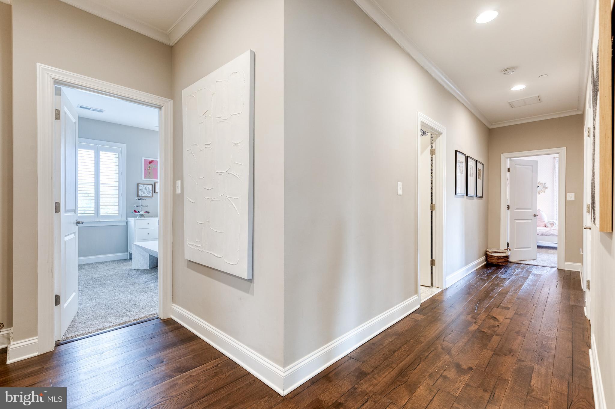 BRIAR KNOLL - Residential