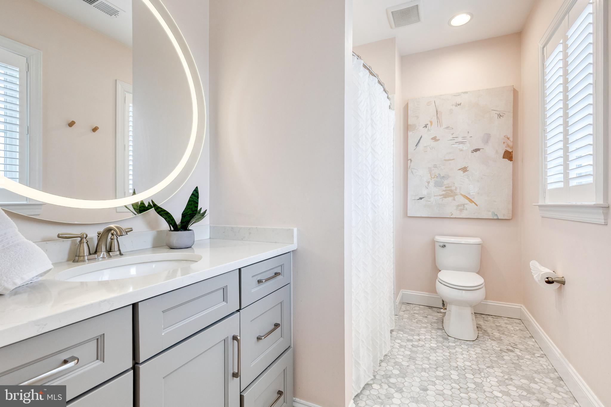 BRIAR KNOLL - Residential